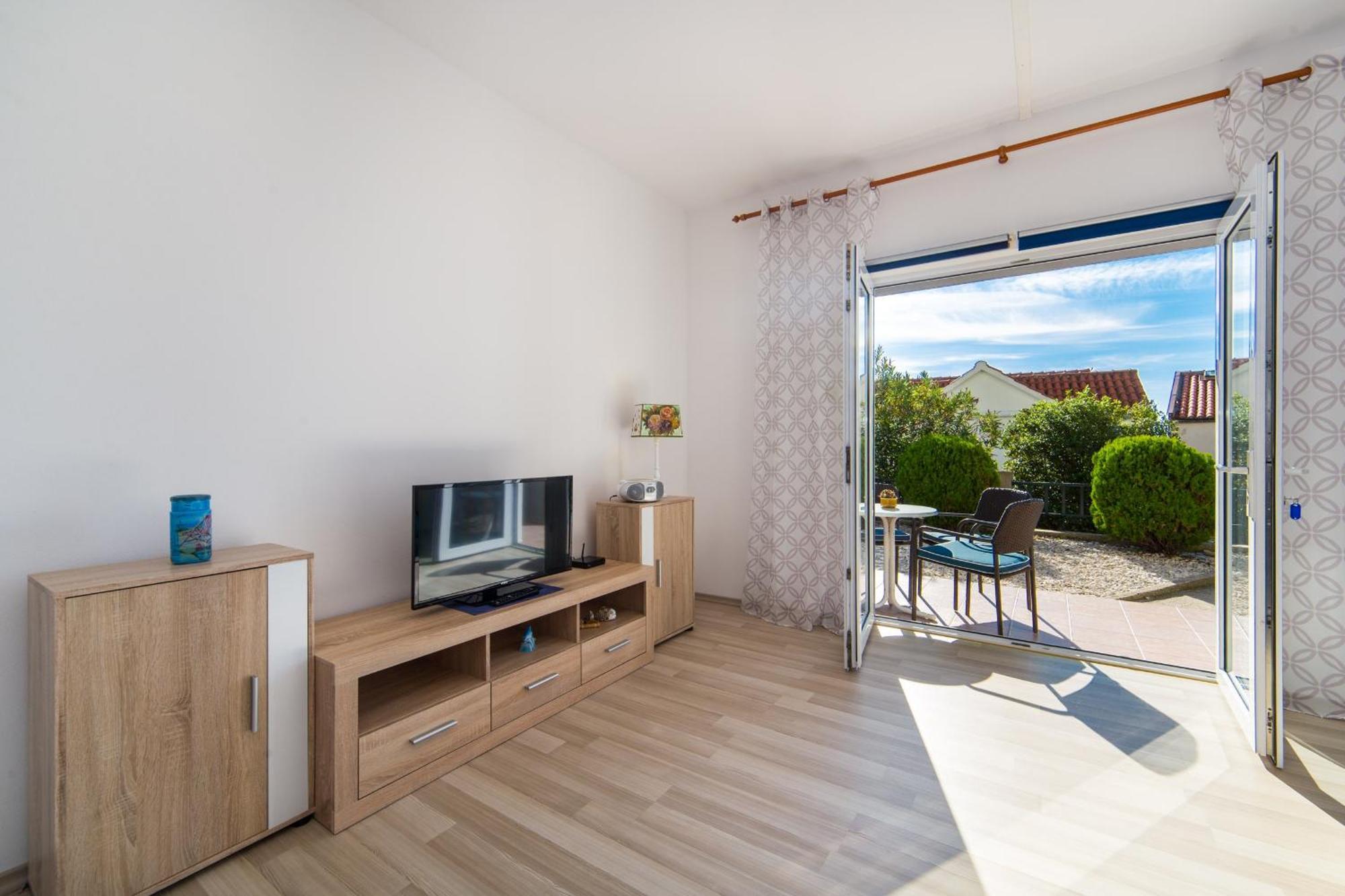 Apartments By The Sea Brist, Makarska - 11078 Zimmer foto